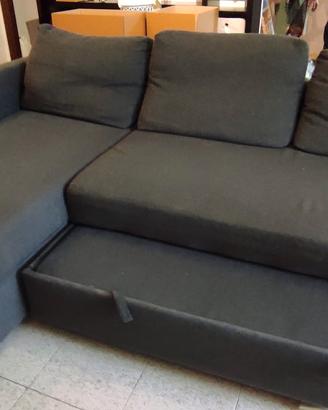 Svuoto  tutto  cucina  sala letto armadio divano  