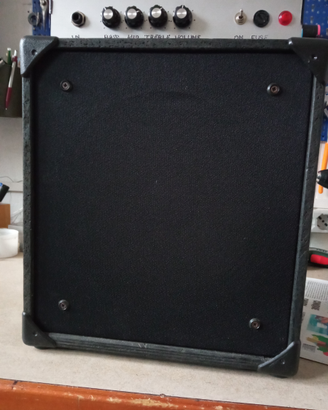 Amplificatore valvolare 6 W rms nuovo