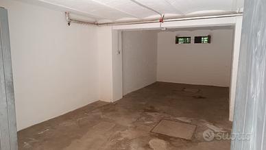 Garage fuori Castiglione