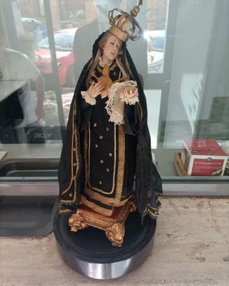 Statua Madonna Addolorata sotto Campana di Vetro
