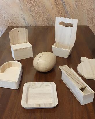 7 contenitori in legno