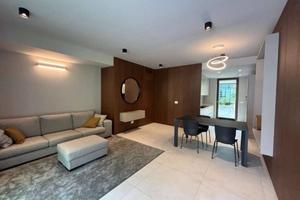 Casa indipendente di 110 m² con 4 locali e box aut