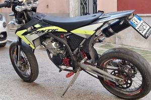 Fantic Motard 125 - 2022