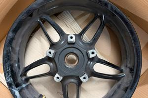 Cerchio Posteriore Beverly 350