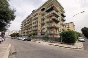 4 LOCALI A PALERMO