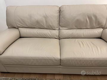 Divani pelle