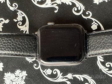 Apple Watch Series 5 GPS 44"