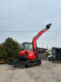 E290 - Escavatore Kubota 57 q seminuovo CON 1800 o