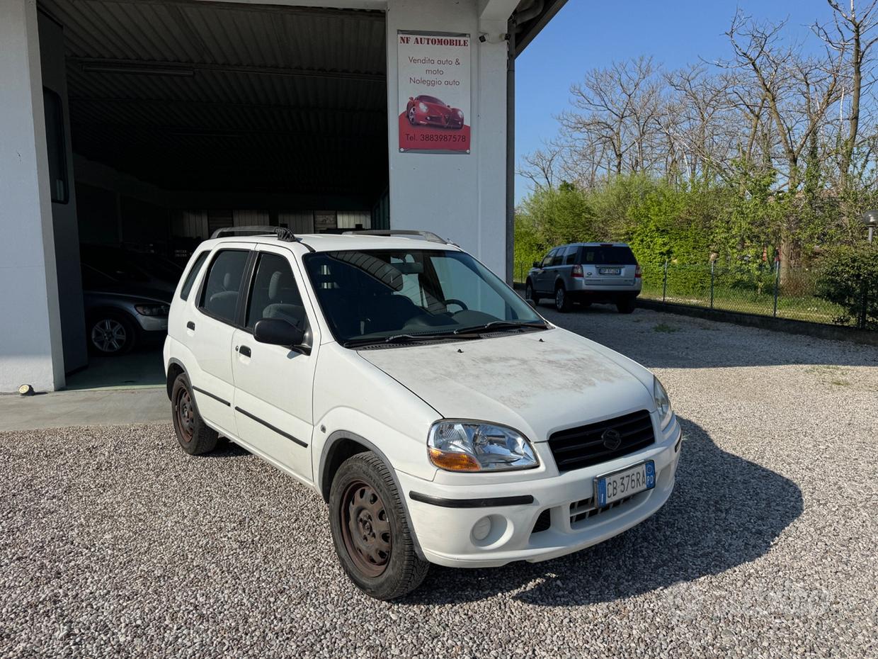 Suzuki Ignis 1ª serie