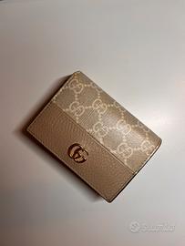 Portafoglio Gucci beige