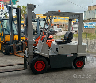 Carrello Elevatore OM 25