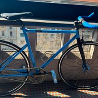 Bici scatto fisso