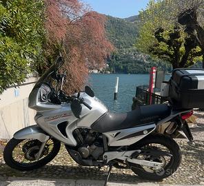 Honda transalp 650