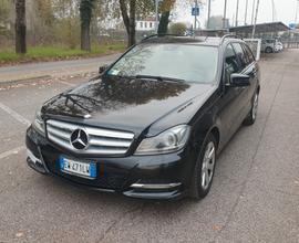 Mercedes-Benz C 200 Diesel 136 CV S.W. BlueEfficie