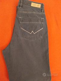 Pantaloni