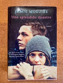 Libro “UNO SPLENDIDO DISASTRO”