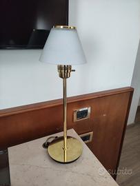 lampada da tavolo oro e vetro