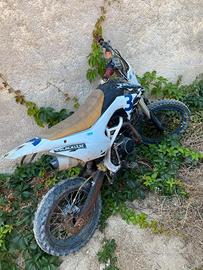 Pit bike 150 4T