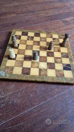 scacchiera in marmo