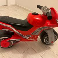 Moto giocattolo per bambini