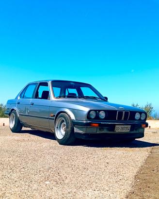 Bmw 318i e30