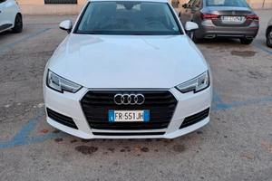 Audi A4 2018 2.0 150cv 