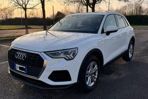 Audi Q3  45 TFSI e S-tronic Plug-in Hybrid 245 CV