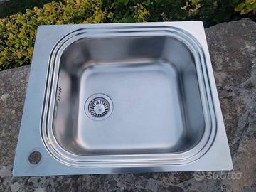 Grande LAVELLO marca FOSTER 18/10