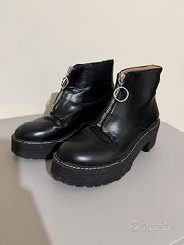 Stivaletti neri da donna Pull&Bear con cerniera 36