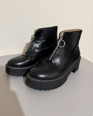 Stivaletti neri da donna Pull&Bear con cerniera 36
