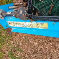 trincia con spostamento idraulico 