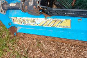 trincia con spostamento idraulico 