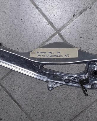 Supporto pedana passeggero dx yamaha tdm 900 '06