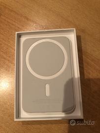 iPhone battery pack magsafe caricabatterie