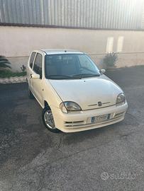 Fiat 600 2011