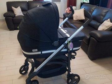 Trio Inglesina Trilogy jeans telaio scuro.