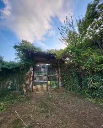 Pinerolo to collina porzione di cascina 300 mq