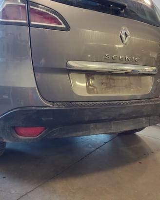 Paraurti posteriore RENAULT SCENIC del 2013