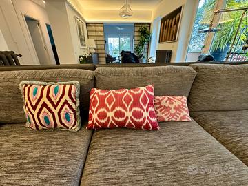 Cuscini ikat