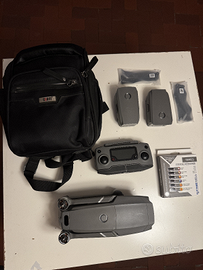 DJI Mavic 2 Pro Fly Combo