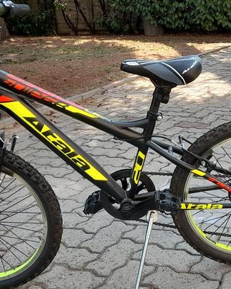 Bicicletta Atala bambino praticamente nuova