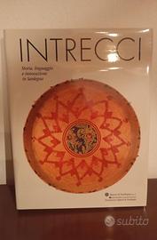 Intrecci – Fondazione Banco di Sardegna – NUOVO