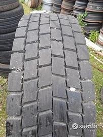 Pneumatico gomma 12r 22.5 michelin