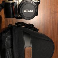 NIKON F-60S+obiettivo 35-80mm+tracolla imbott