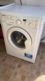 Lavatrice indesit