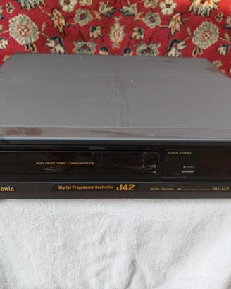 Videoregistratore VHS 2x1 - Panasonic + Sony