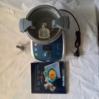 Robot da cucina con cottura "Chicco De Longhi"