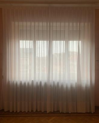 Due tende 120 l x 260 h cm, tessuto misto, bianco