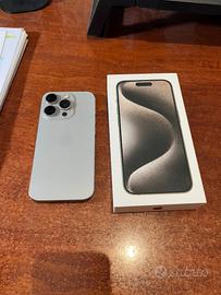 iPhone 15 Pro 512 GB Natural Titanium