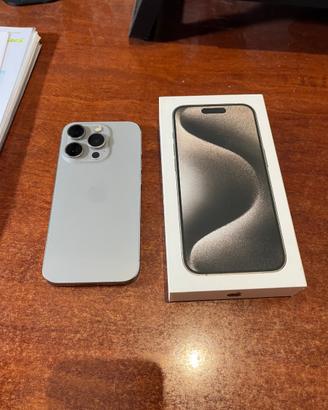 iPhone 15 Pro 512 GB Natural Titanium